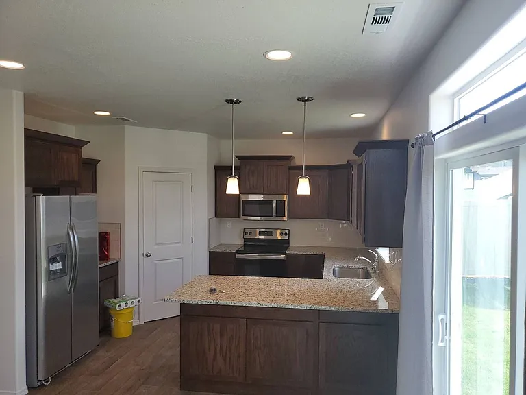 4208 W Heaverlo Dr — Photo 16