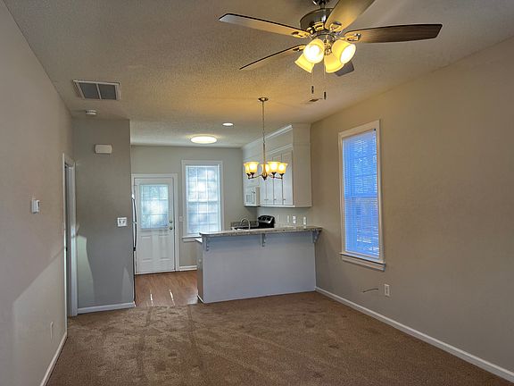 3rd image of 2301 Dove Ct