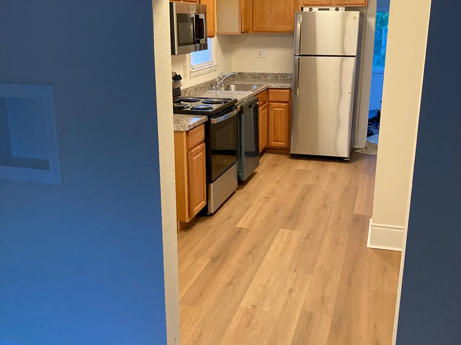 2 bed, 980 sqft, $1,100 — Photo 4