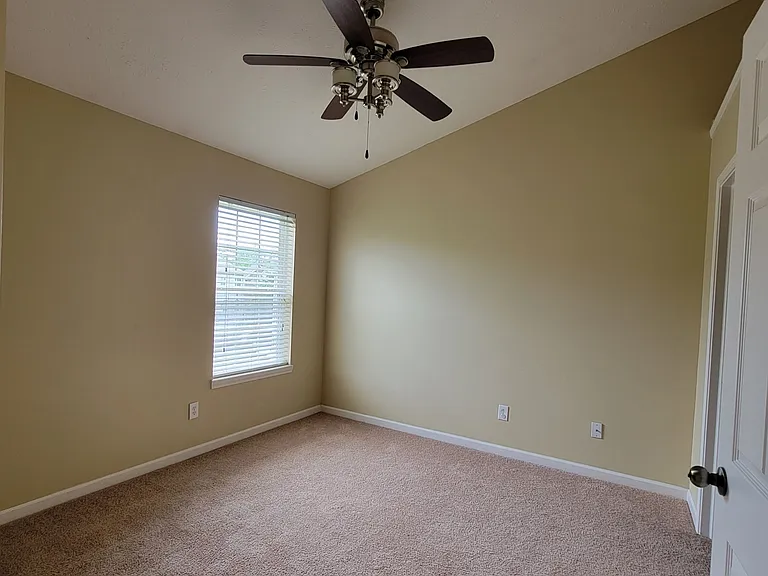 9435 Tanhurst Dr — Photo 24