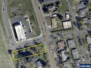 Lancaster Dr NE, Salem, OR 97301