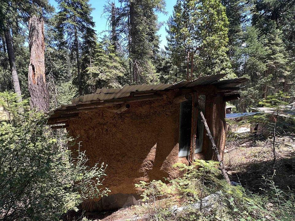 1st image of 1111 Chrome Mine Rd