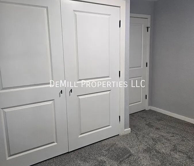 1340 N Wabash Ave — Photo 12
