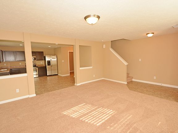 3rd image of 12160 Lindley Dr