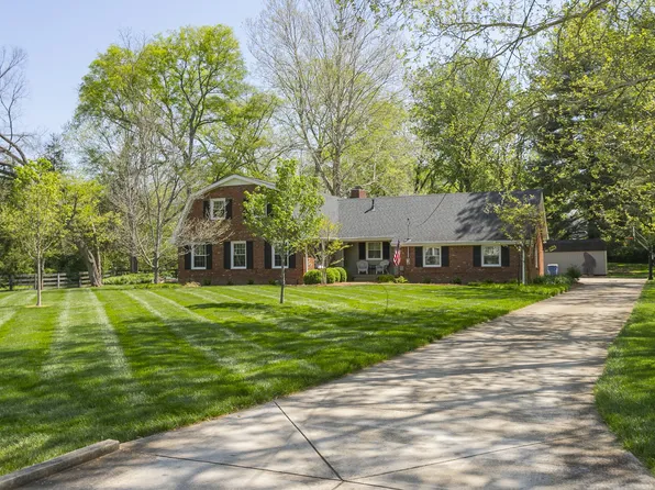 1200 Parker Pl, Brentwood, TN 37027