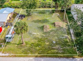 2421 Guava Dr, Edgewater, FL 32141