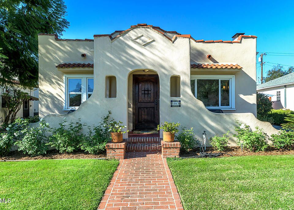 1st image of 1063 N Vinedo Ave