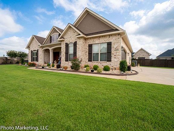 2nd image of 100 Angelina Grace Dr