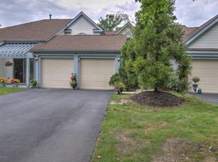 93 Old Orchard Ln, Ocean, NJ 07712