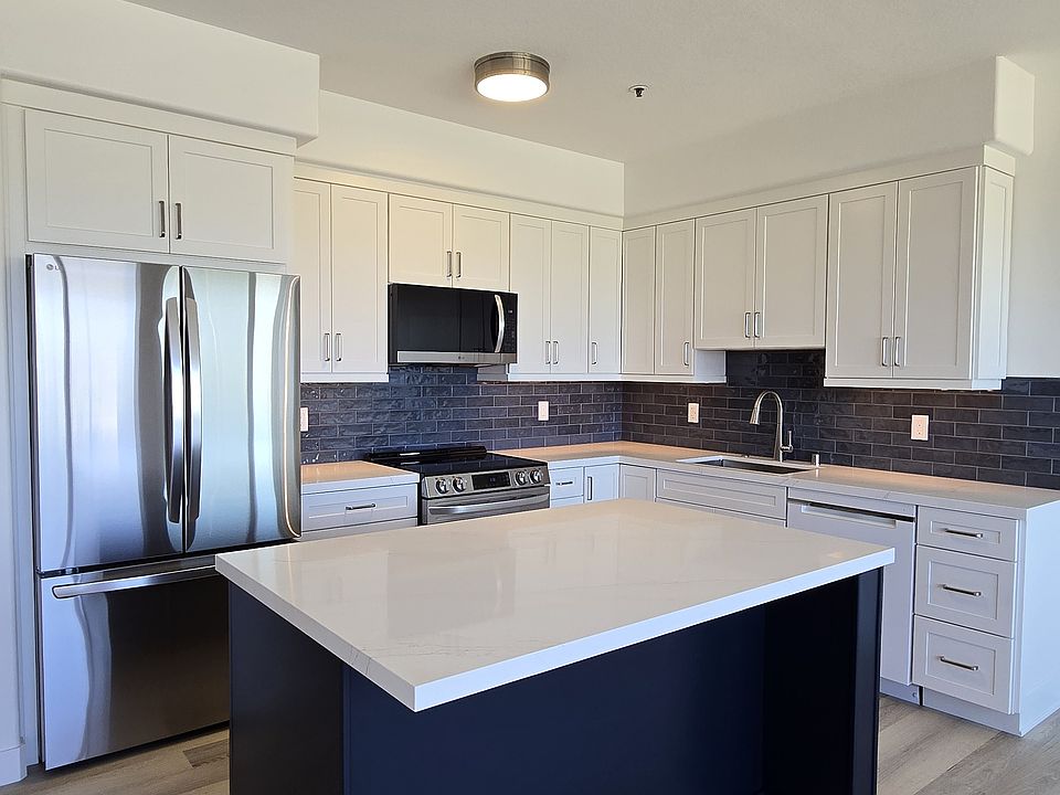 Whole Home Remodel via Designer & Contractor Firm. Never lived in; finished Spring 2025.