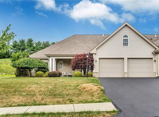 214 Hytyre Farms Dr, Gibsonia, PA 15044