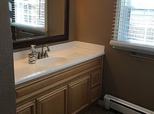 5131 Dole Rd, Mattoon, IL 61938