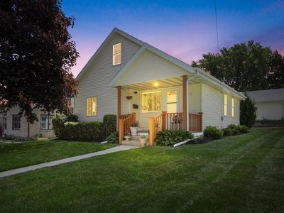 721 W Larabee STREET, Port Washington, WI, 53074
