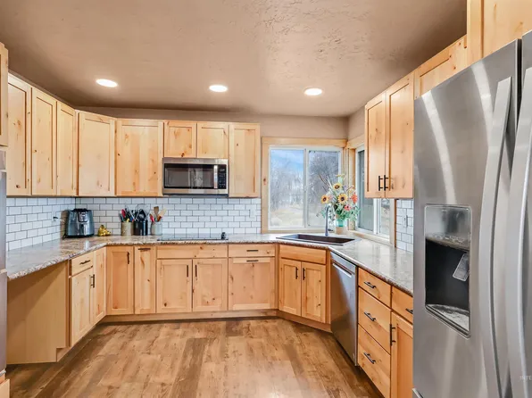 136 S 100 W, Rupert, ID 83350