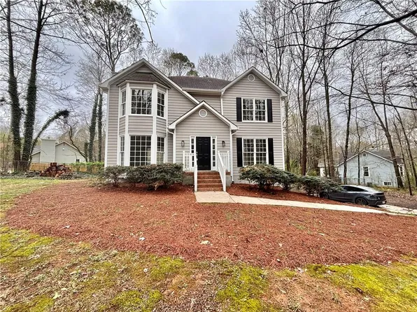 5040 Doubletree Dr, Cumming, GA 30040