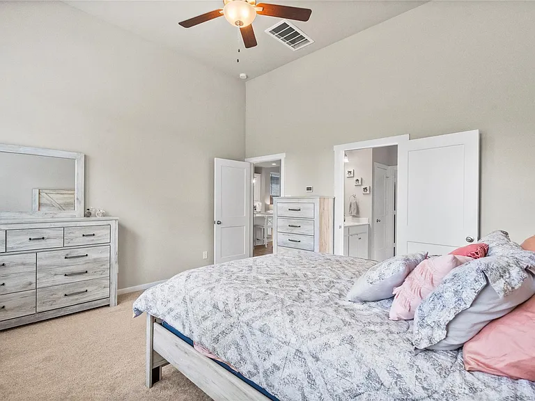 112 Sugar Peak Ct — Photo 23