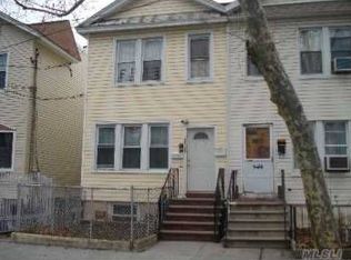 4805 98th St, Flushing, NY 11368