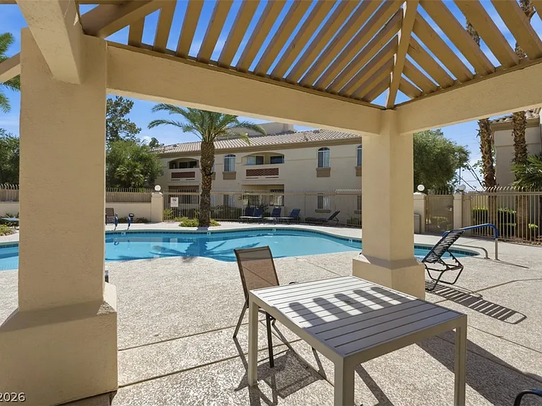 7400 W Flamingo Rd #1090 — Photo 31