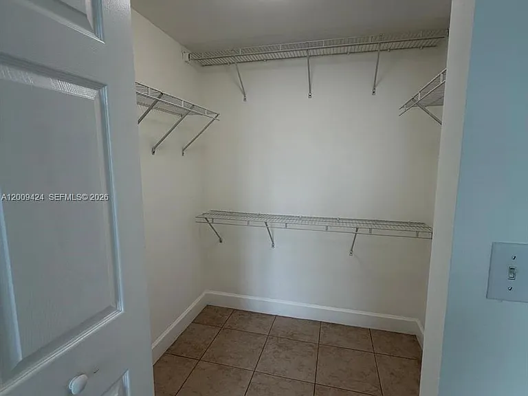 50 Menores Ave #518 — Photo 13