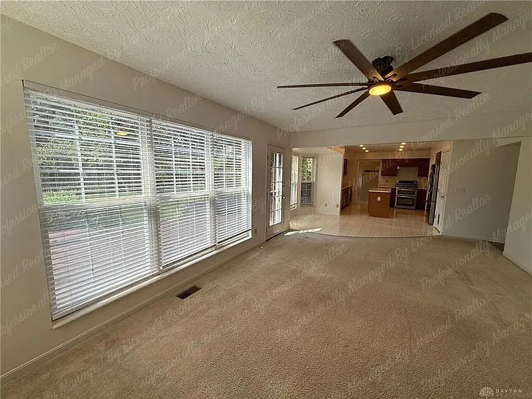 4311 Limerick Ln — Photo 23