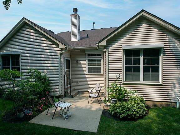 3rd image of 2273 Carillon Dr