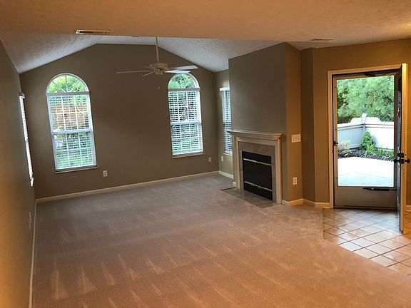 4th image of 256 Windemere Pl