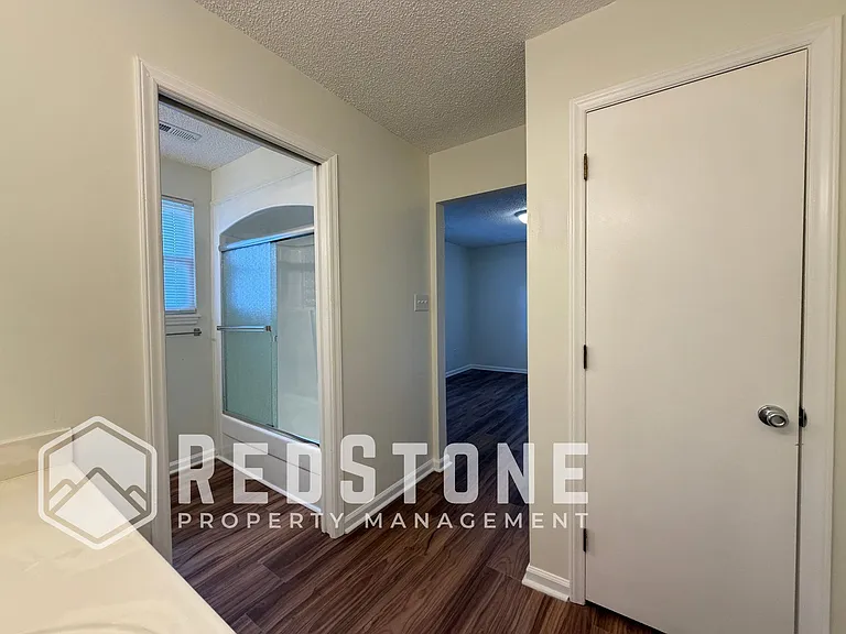 3138 Whitesell Dr #C — Photo 30