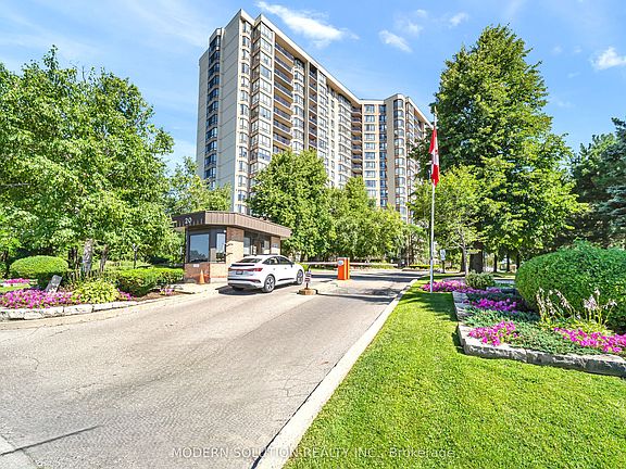 5th image of 20 Cherrytree Dr #501
