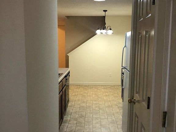 4th image of 7259 Illinois Central Ave