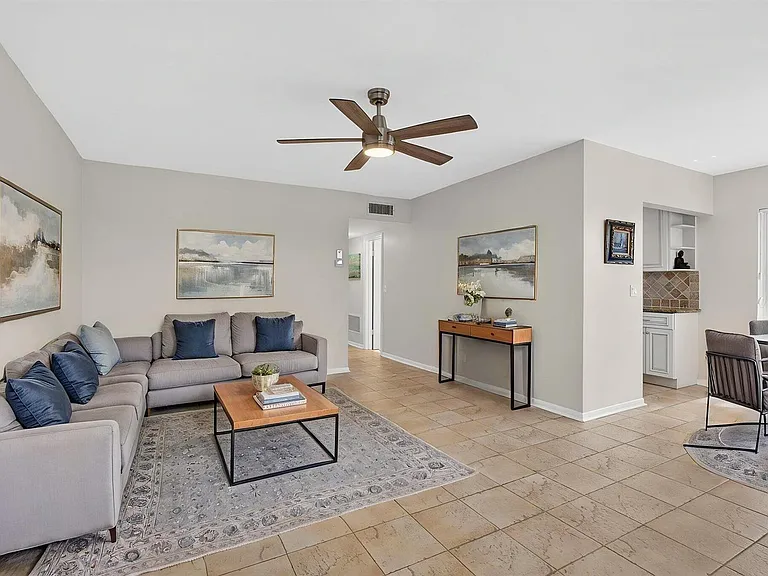 3402 Cynthia Ln #201 — Photo 13