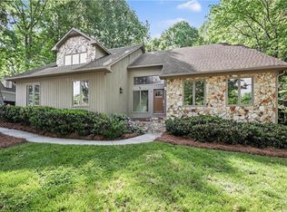 5 Provence Ct, Greensboro, NC 27410