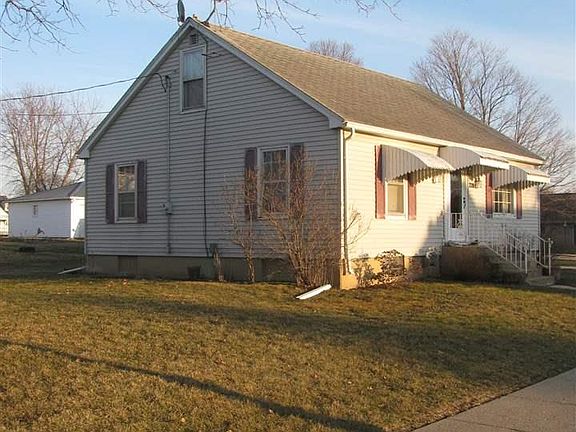 3rd image of 220 Northern Ave