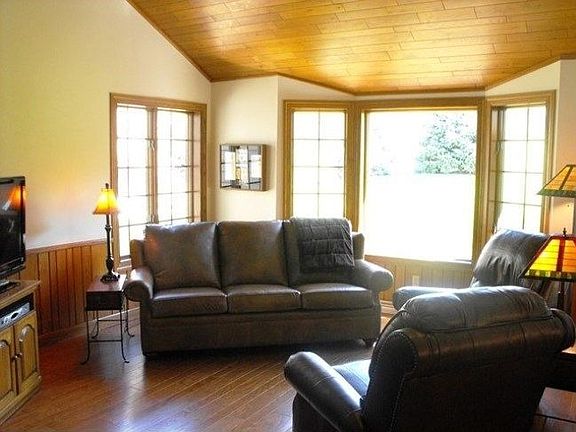 4th image of 421 Ledgewood Dr