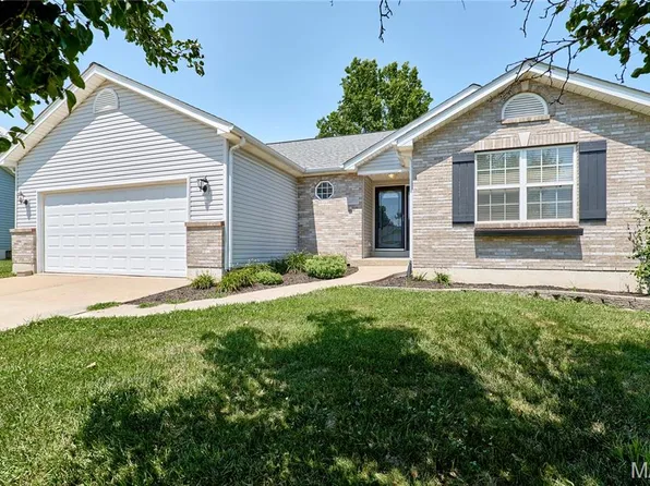 280 Cuivre Ridge Dr, Troy, MO 63379