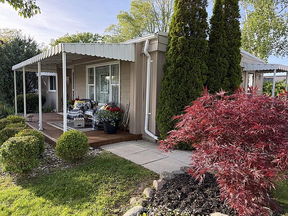 4th image of 29 Maple Grove Ct