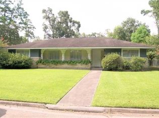 2101 Yupon Rd, Orange, TX 77630