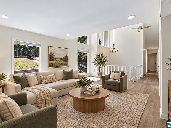 4th image of 4601 Sylvaner Ln