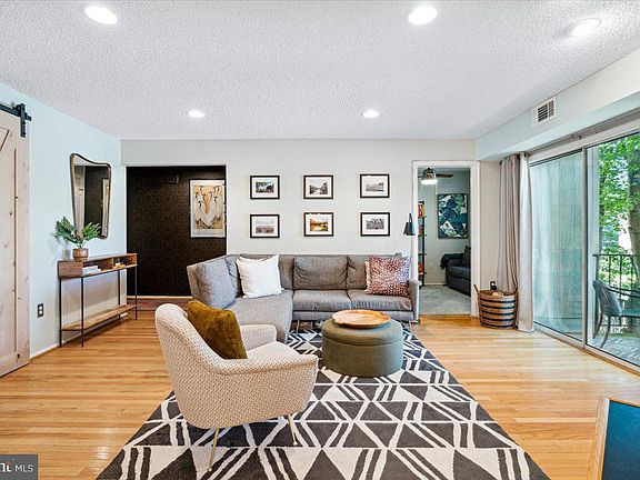 4th image of 7754 New Providence Dr APT 23