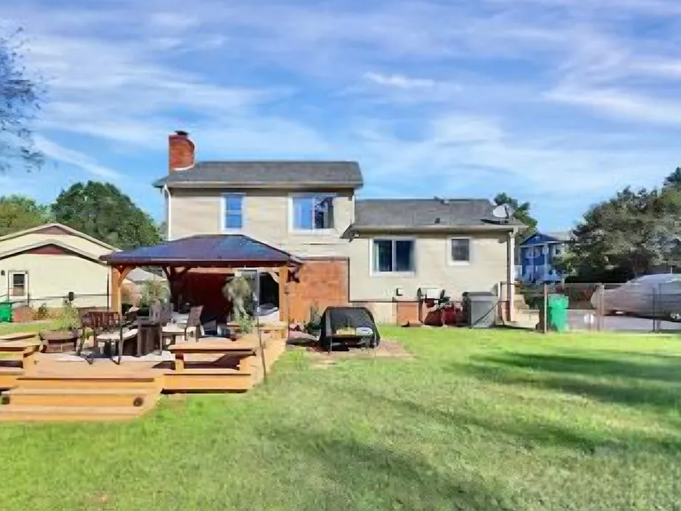 301 Red Roan Pl — Photo 31