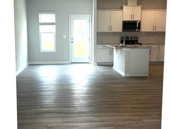 3rd image of 1003 Blissful Waters St #1