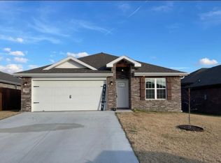 5902 Hancock St, Bentonville, AR 72713