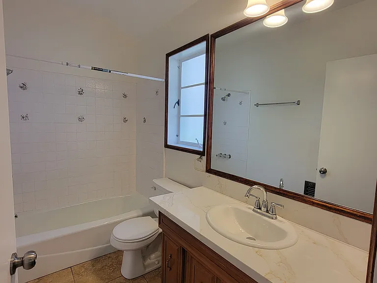 7264 Allott Ave #7264A — Photo 7