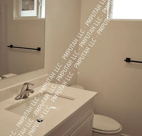 4042 S Porter Ave — Photo 25