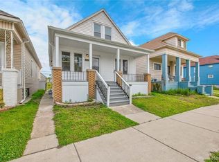 3851 Fredro St, Hamtramck, MI 48212