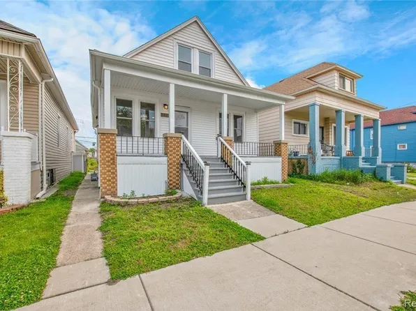 3851 Fredro St, Hamtramck, MI 48212