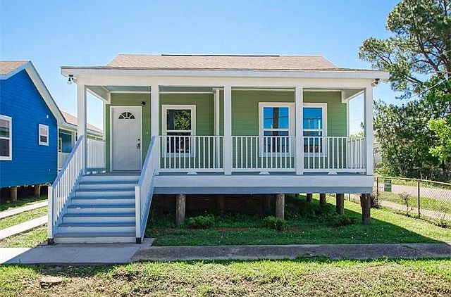 1st image of 1001 Lamanche St