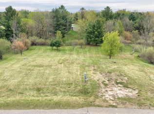 5474 Wellington Rd, Gladwin, MI 48624