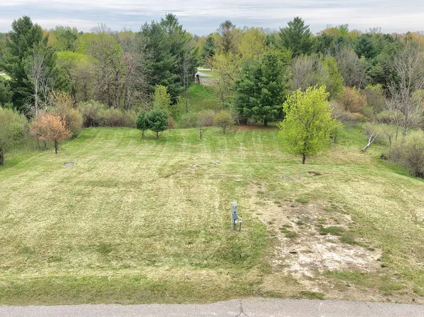 5474 Wellington Rd, Gladwin, MI 48624