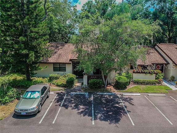 2nd image of 4032 Corkwood Ct