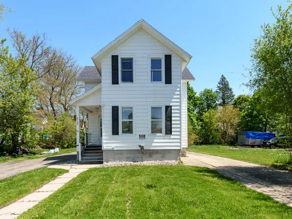 1713 S Burdick St, Kalamazoo, MI 49001